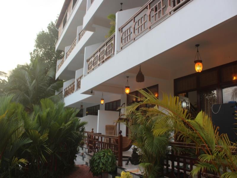 Chakra Ayurvedic Resort Ковалам Экстерьер фото